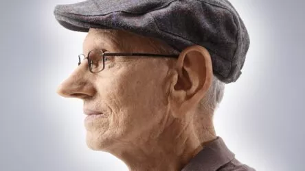 nose grow with age