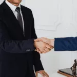 Hand shake