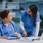 How much do school nurses make