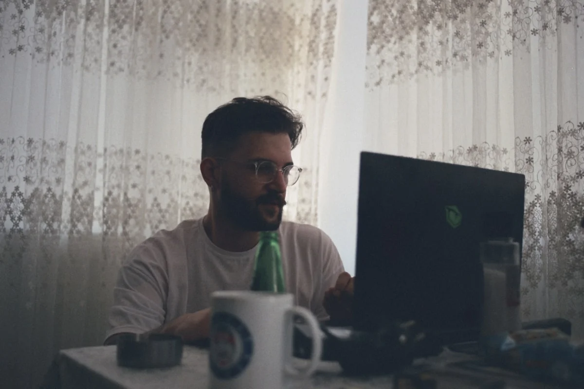 Mrwhosetheboss Biography and How He Became a Tech Influencer - Mixed analog shoots from me. Nikon FE2 Fujifilm Fujicolor C200