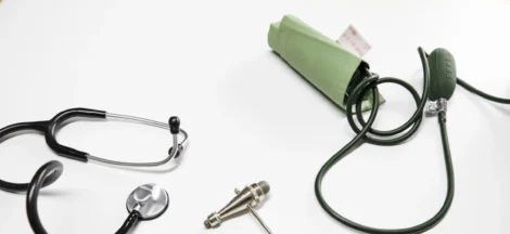 urgent care walk in clinic insurance - Doc check up