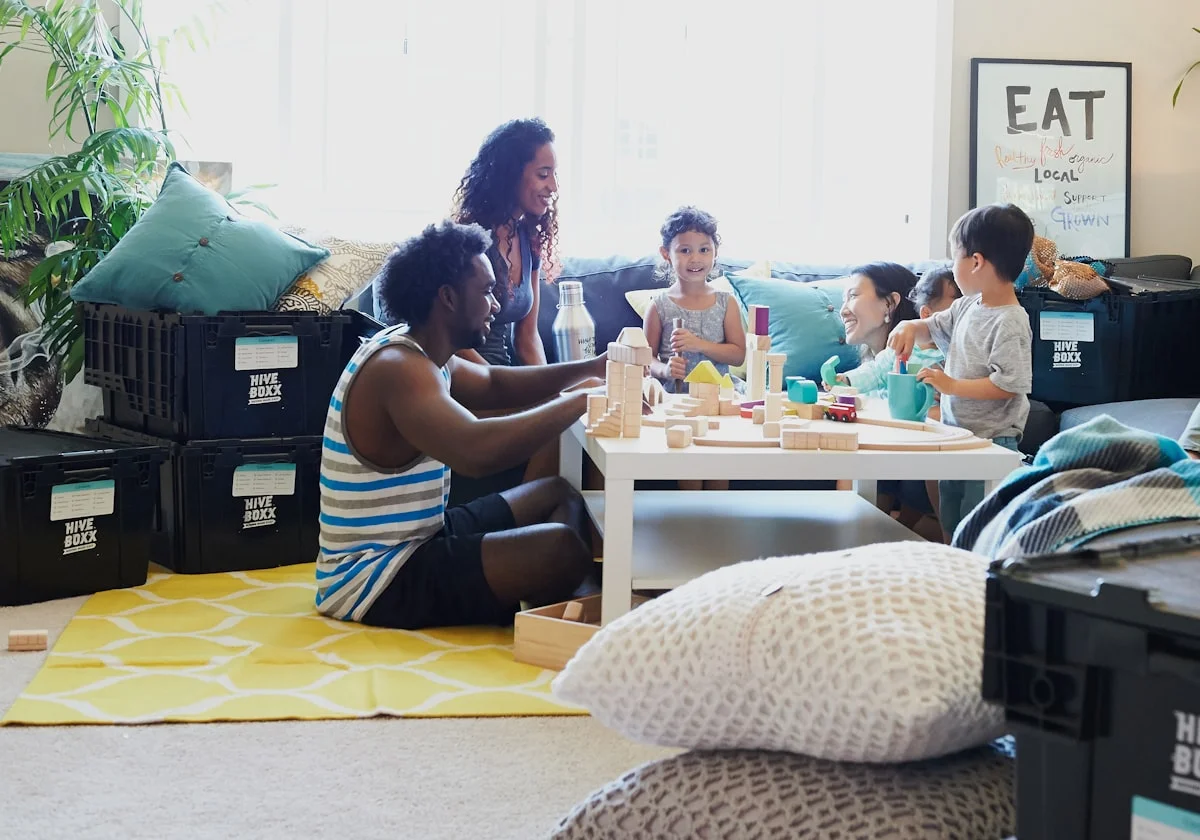 tips for remote learning with children at home in USA - None